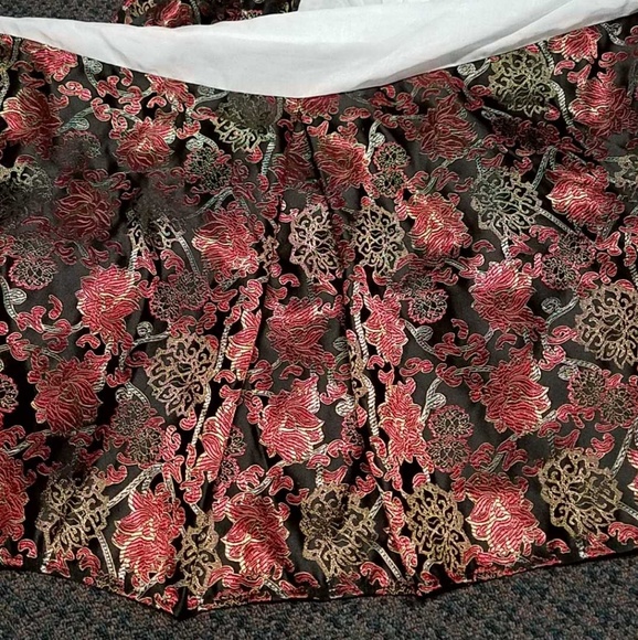 Baby Phat Bedskirt - Picture 4 of 8